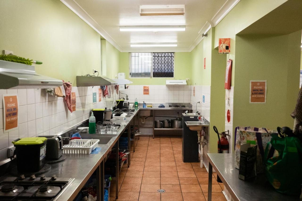 Yha Newcastle Beach Экстерьер фото